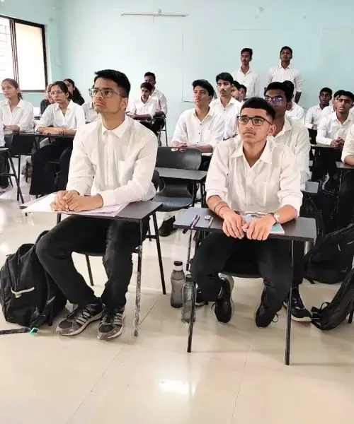 Students at Eduspirit Defence Academy- Best NEET Classes In Pune