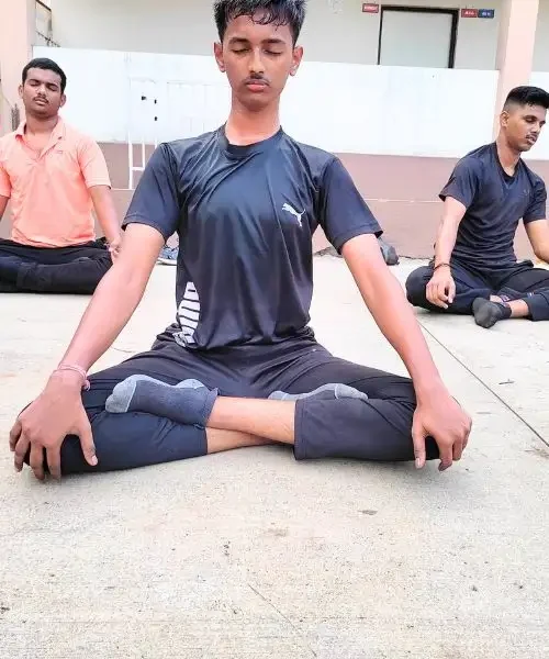 Students in stress management session at Eduspirit